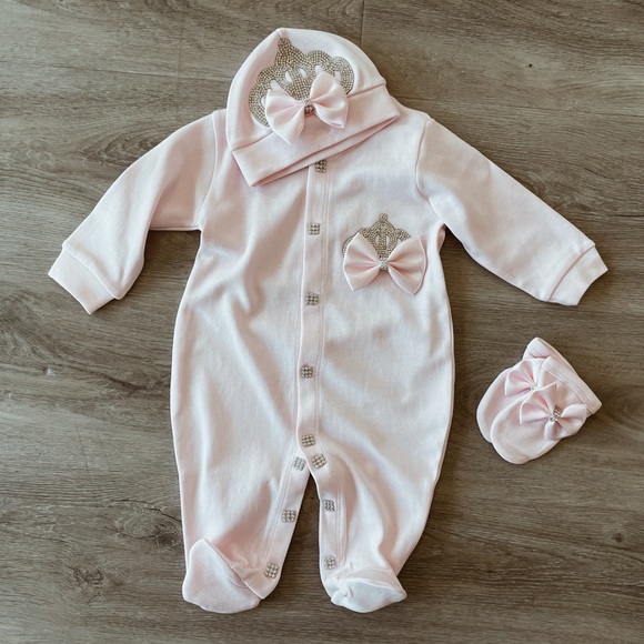 Jeweled crown 3 piece set ♡ baby pink